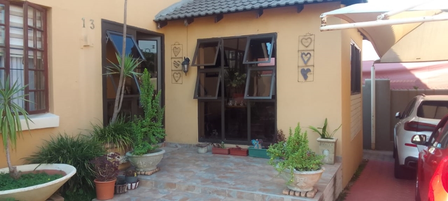 3 Bedroom Property for Sale in Cashan North West